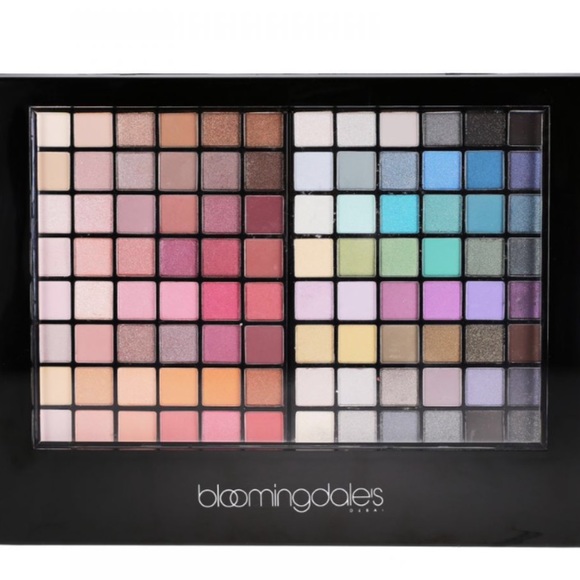 Bloomingdale’s Ultimate Collection Palette - Picture 2 of 5